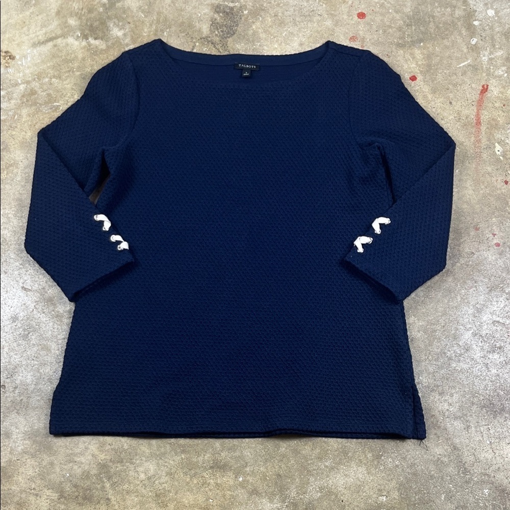 Talbots Navy Textured Knit Blouse with 3/4 Sleeve
Size: Small